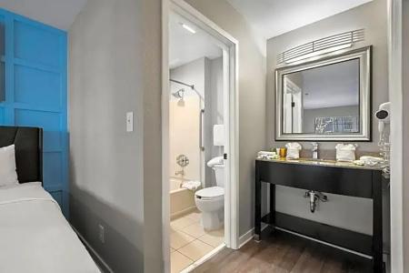 Quality Suites Atlanta Buckhead Village North - 87