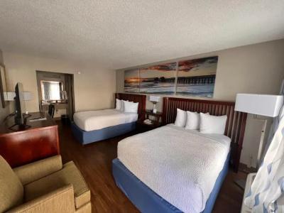 Days Inn by Wyndham Speedway - 32