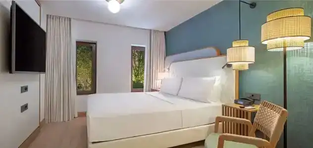 DoubleTree by Hilton Bodrum Marina Vista - 61