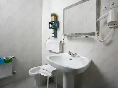 Ripa - 9