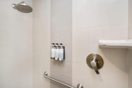 Best Western Plus Dragon Gate Inn - 48