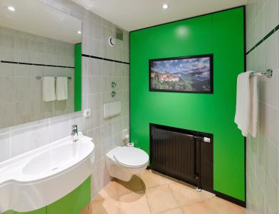 Holiday Inn Stuttgart, an IHG - 9
