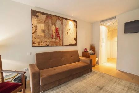 Burgus Tribute & Design - 95