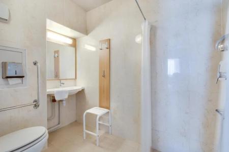 b&b hôTel Frejus Puget-Sur-Argens - 8