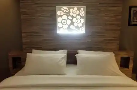 Sriwipha Boutique - 1