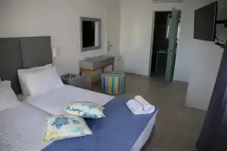 Mar n Mar Crown-Suites - 4