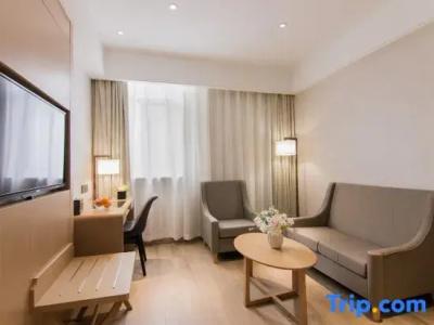 Yitel (Shanghai Jiading Qinghe Road) - 76