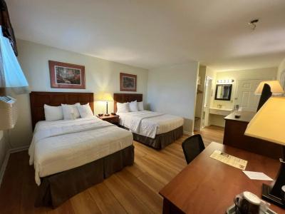 Inn at Cemetery Hill - 4