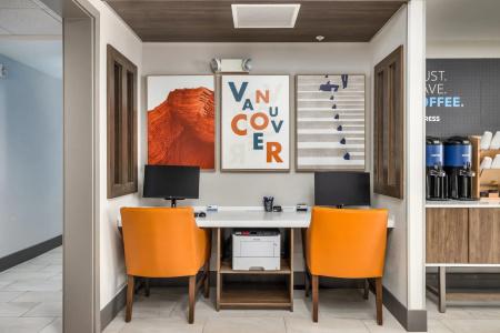 Holiday Inn Express & Suites Vancouver Mall-Portland Area - 21