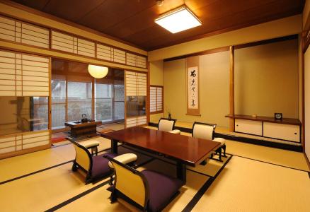 Ryotei Ryokan Yasui - 1