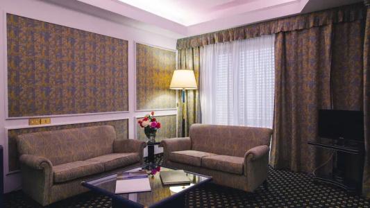 Grand Excelsior's - 189