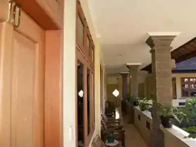 Puri Bunga Inn - 13