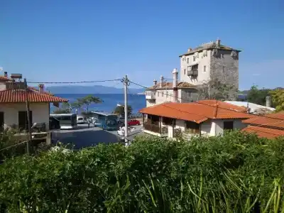 Athos Guest House Pansion - 11
