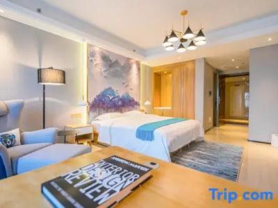 Xinyang City Celebrity - 80