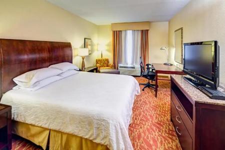 Hilton Garden Inn - 36
