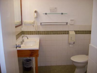 Camden Motor Inn - 7
