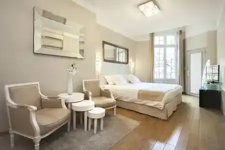 Hôtel de France - 56