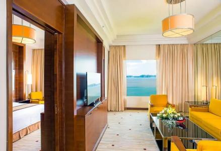 Royal Halong - 64
