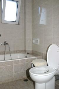 Oasis Guesthouse - 7