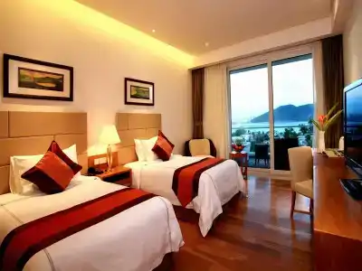 Mingshen Golf & Bay Resort Sanya - 3