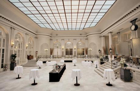 The Waldorf Hilton - 41