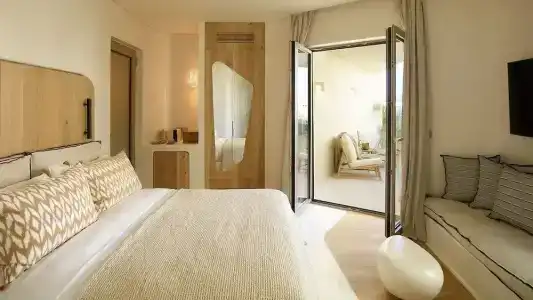 White Pebble Suites - 72