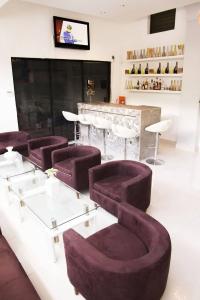 City Caribbean Boutique - 1