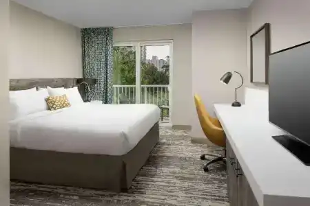Hilton Garden Inn Miami Brickell South - 39