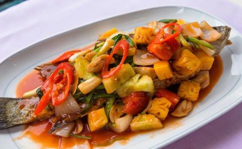 Sukcheewa Residence Phuket - 12