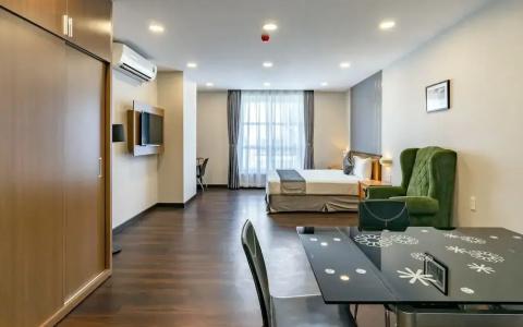 Emerald Central - 236