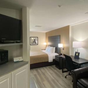 Quality Inn - Hwy 76 Central - 21