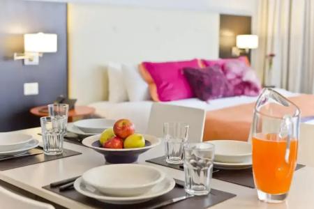 Bulnes Eco Suites - 44