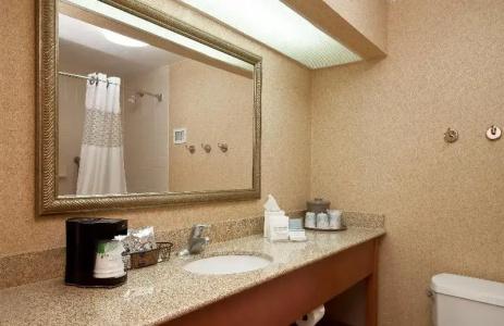 Hampton Inn - 52