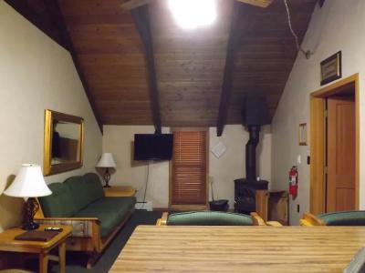 Arizona Mountain Inn & Cabins - 229