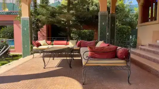 Riad Noumidya - 48