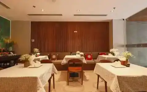 Cherry Boutique - 30