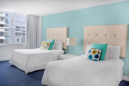 Seacoast Suites on Miami Beach - 324