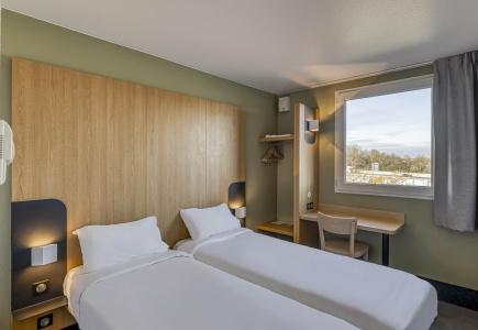 b&b hôTel Bordeaux Lac Sur Bruges - 3