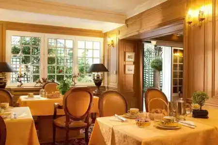Hôtel de Varenne - 14
