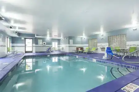 Holiday Inn Express & Suites - Santa Fe, An Ihg - 14