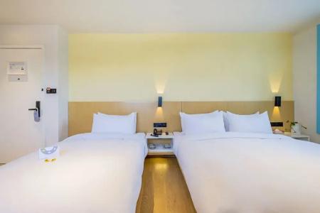 Pace Suzhou Renmin Branch - 40