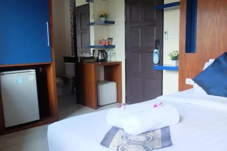 Calypso Patong - 60