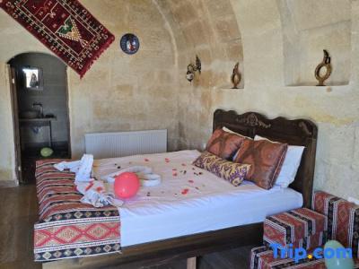 Heritage Cave Inn - 131
