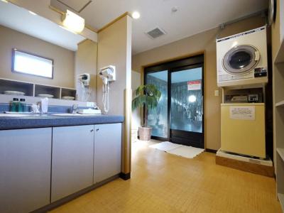 Route-Inn Shin-Shirakawa Eki Higashi - 15