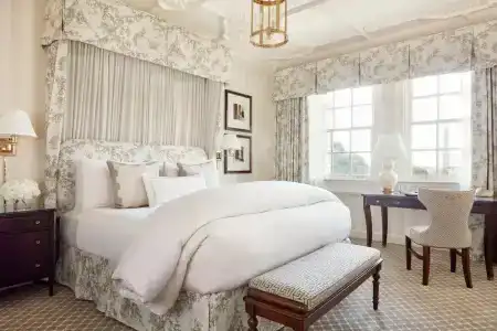The Hay - Adams - 75