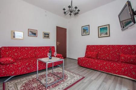 Garden Apartment - 159