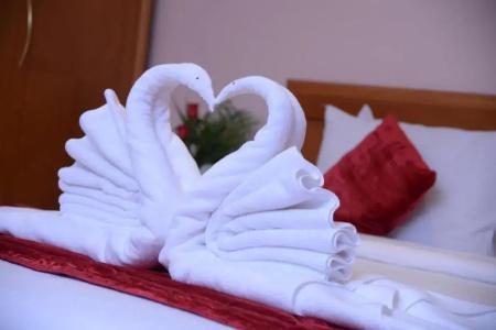 Al Madina Suites - 28