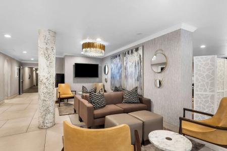 Best Western Plus Abbey Inn - 2