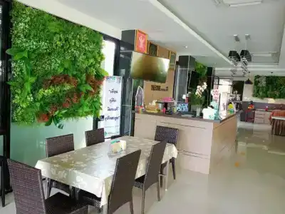 The One Boutique - 12
