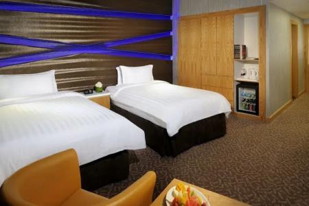 Al Safir - 28